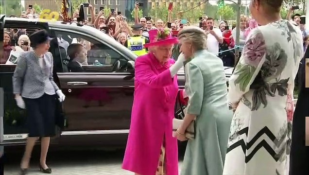 Buckingham Palace Had its Own Bar but Queen Elizabeth Shut it Down After Staff Got Too Drunk