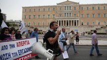 Σε απεργιακό κλοιό η Αθήνα-Τι φοβούνται οι εργαζόμενοι