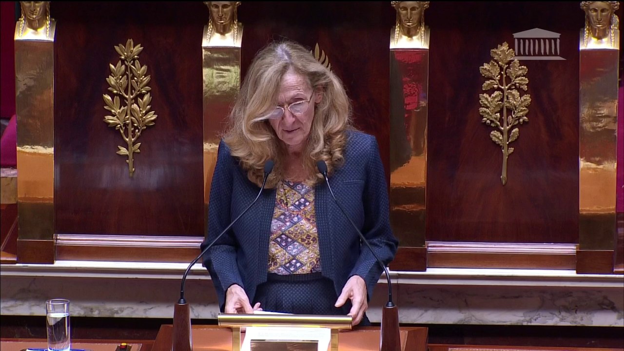 Nicole Belloubet rappelle que le projet de loi bioéthique "n'est pas une loi de refonte de la filiation"