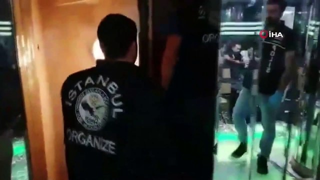 Suç örgütü üyeleri adliyeye sevk edildi