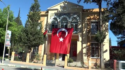 Fransız karargahı kütüphaneye dönüştürülüyor