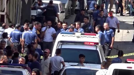 Çocuk kavgası ailelerin araya girmesiyle mahalle muharebesine döndü