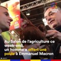 La poule offerte à Emmanuel Macron