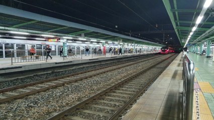 금천구청역서 60대 추정 남성 선로 뛰어들어...운행 지연 / YTN