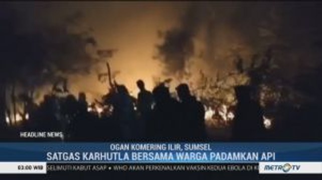 Lahan Bukit Terbakar, Satgas Karhutla-Warga Padamkan Api