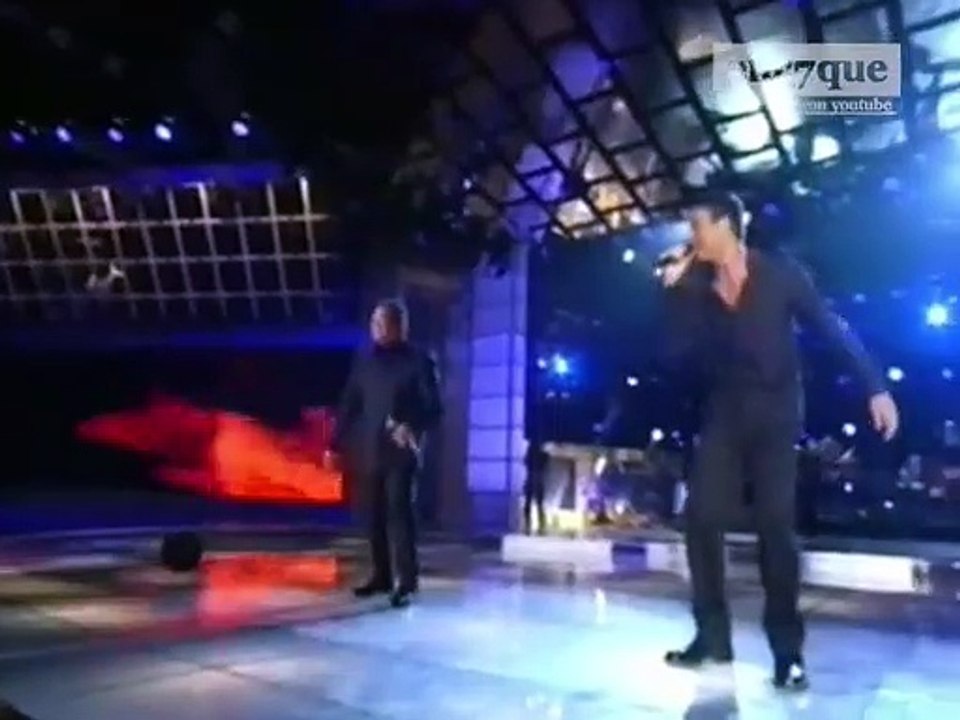 Enrique Iglesias & Tom Jones - Fire