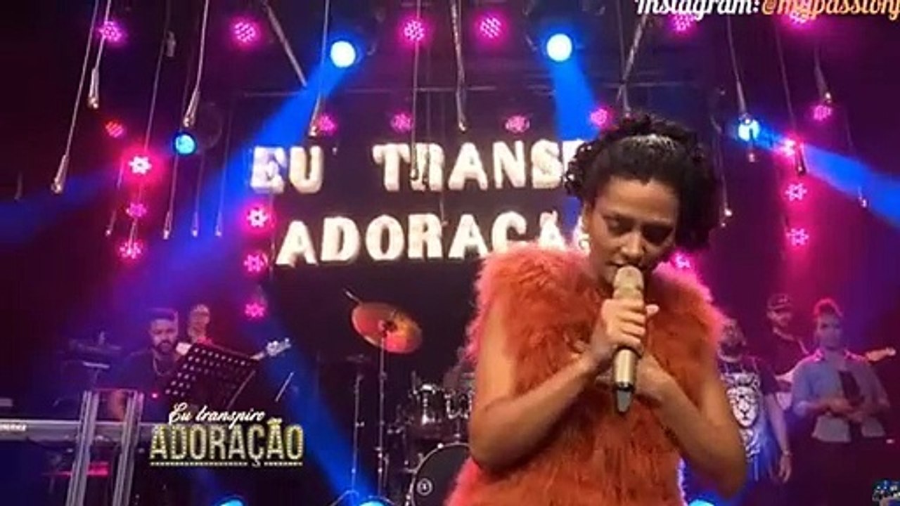 VAMOS LOUVAR A DEUS
