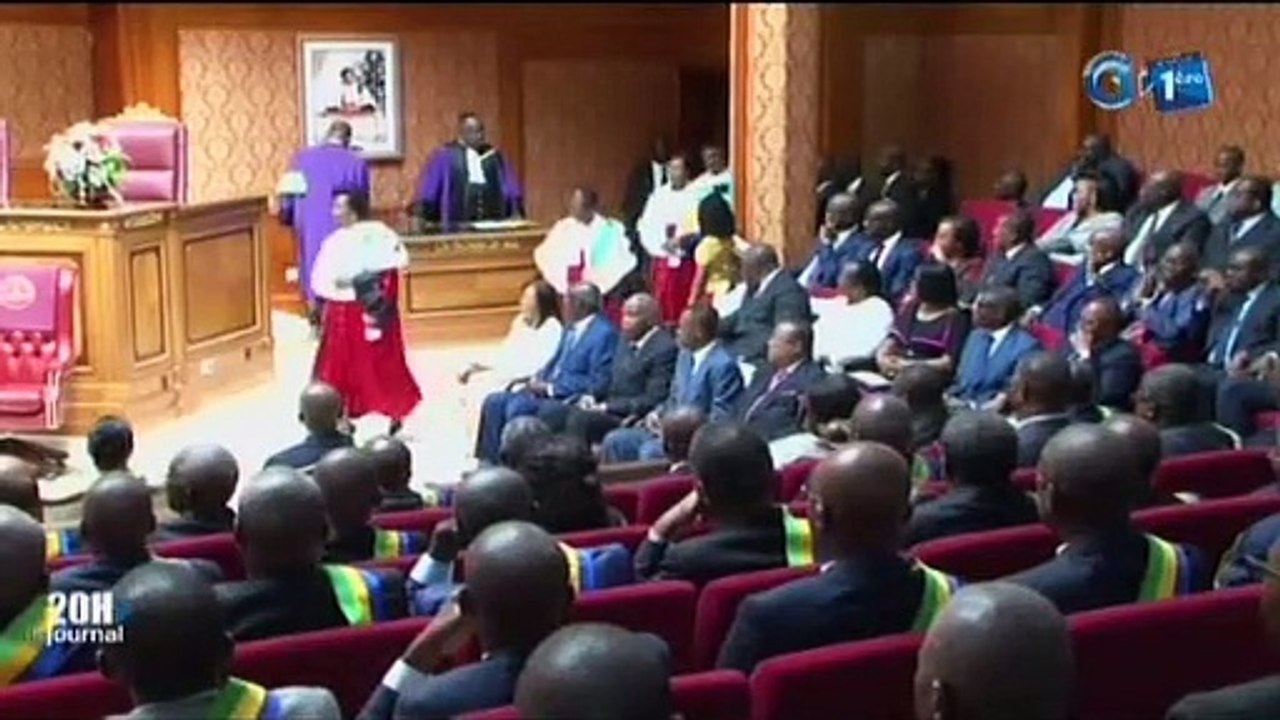 RTG - Le Président de la république a présidé la cérémonie de serment des membres de la cour constitutionnelle