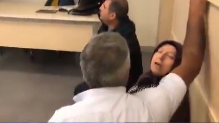 Esenyurt Kaymakamlığında deprem sonrası fenalaşanlar oldu