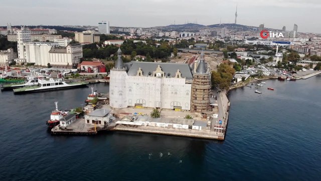 Haydarpaşa Garı’nın simgesi olan saat yerine monte edildi