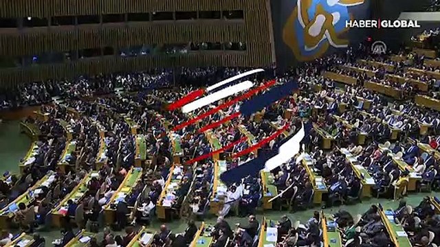 Yangınlardan sorumlu tutulan Bolsonaro'dan Amazon yorumu!