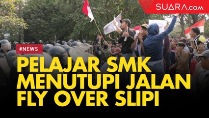Pelajar SMK Menutupi Jalan FLy Over Slipi