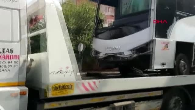 Adana'da polis servis aracına bombalı saldırı 1'i polis, 5 yaralı -4