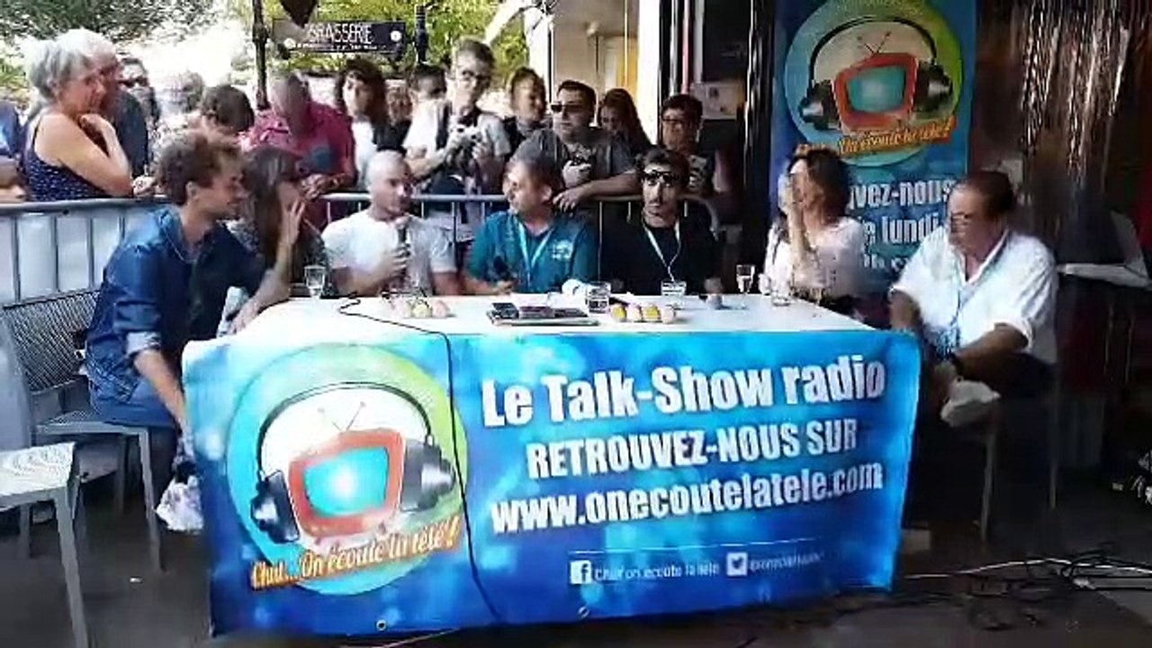 Jean-Luc Azoulay, Elsa Esnoult et Sébastien Roch dans Chut ! On écoute la télé depuis la Rochelle, le 14 septembre dernier