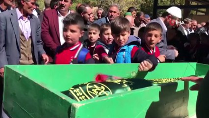 Küçük Umut Babasıyla Aynı Mezara Defnedildi