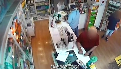 Detenido un hombre de 62 años por robar a ancianos