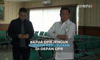 Ketua DPR Bambang Soesatyo Jenguk Korban Kerusuhan di Depan DPR
