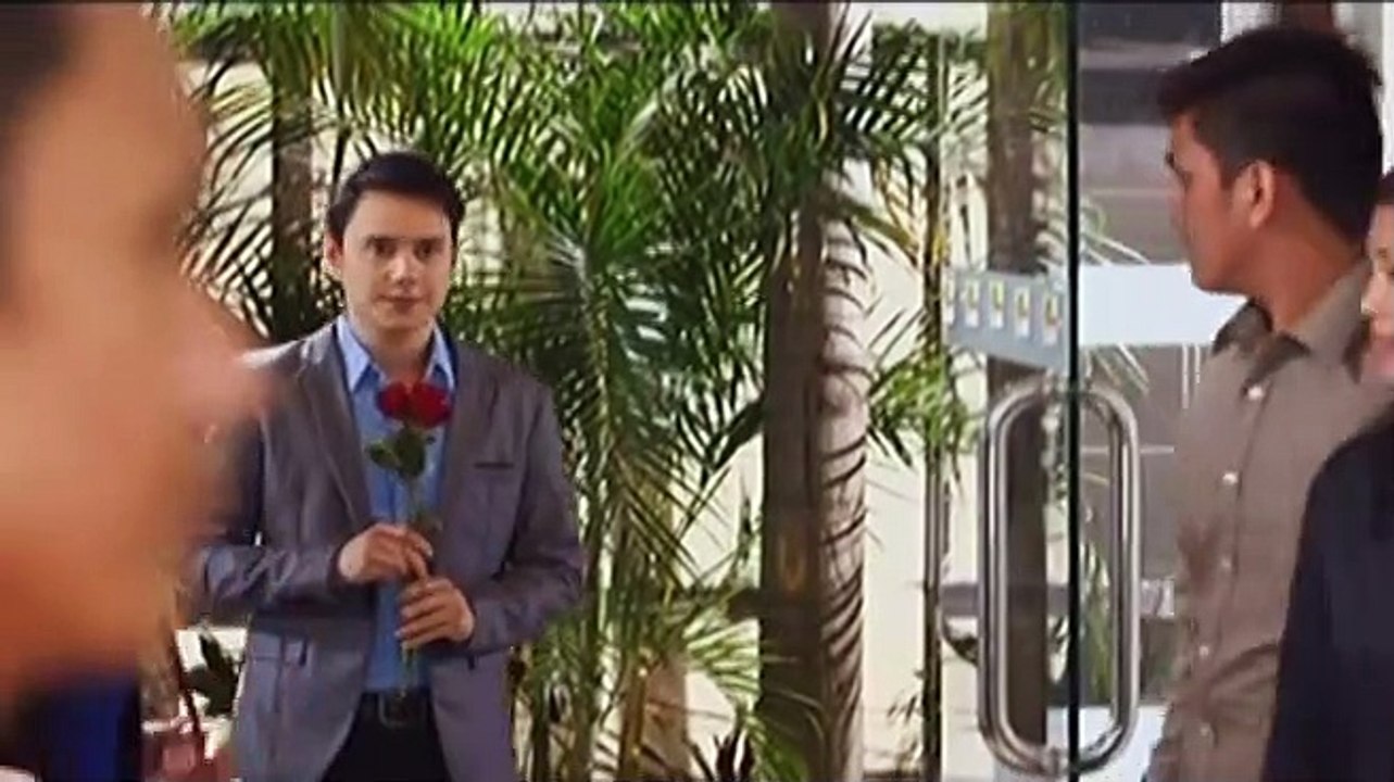 Albert, muling nagpakitang-gilas sa panunuyo kay Yvonne