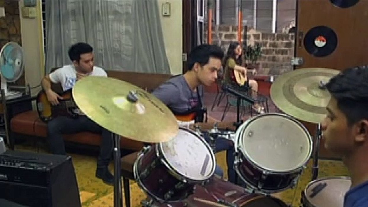 Jay, idinaan sa kanta ang nararamdaman para kay Agnes