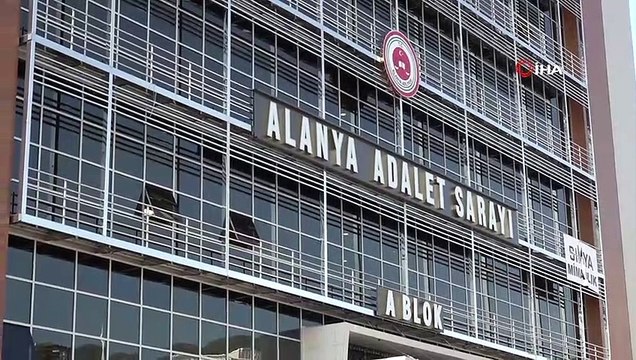 Alanya merkezli uyuşturucu operasyonda gözaltına alınan 19 şüpheliden 3’ü adliyede