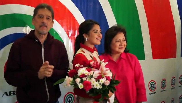 WATCH: Behind-the-scenes footages of Jane, Joshua, JM and Manolo's contract signing with Star Cinema