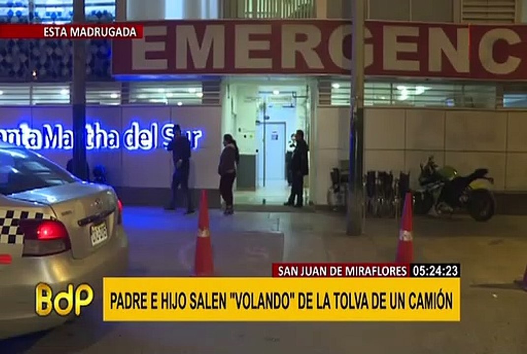 SJM: bus impacta contra camión estacionado en plena vía