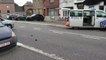 Jemeppe-sur-Sambre: un combi de police accroche cinq voitures en stationnement (1)