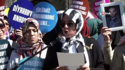 Erzurumlu annelerden HDP binasının önünde eylem yapan annelere destek
