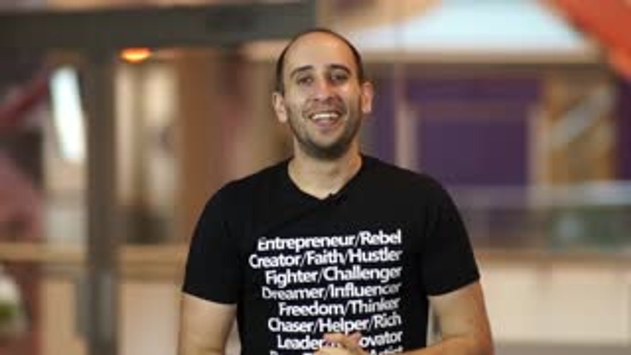 Robert De Niro Says: Make Decisions For Yourself