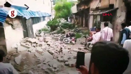 Pakistan'da 5.9'luk deprem anı kamerada