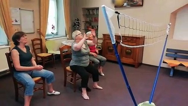 Romain Louis, animateur de volley santé auprès de seniors, pour l’ES Hagondange Volley-ball