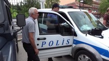 Denizli polisinden özel araçlara sigara denetimi