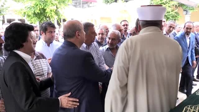 BDDK Başkanı Akben'in annesinin cenazesi toprağa verildi