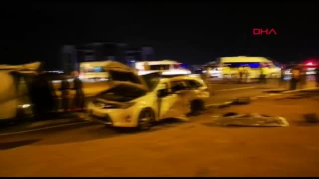 Malatya işçi servisi otomobille çarpıştı 1 ölü, 9 yaralı