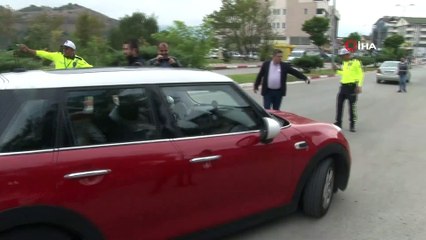 Karabük’te hususi araçlarda sigara denetimi yapıldı