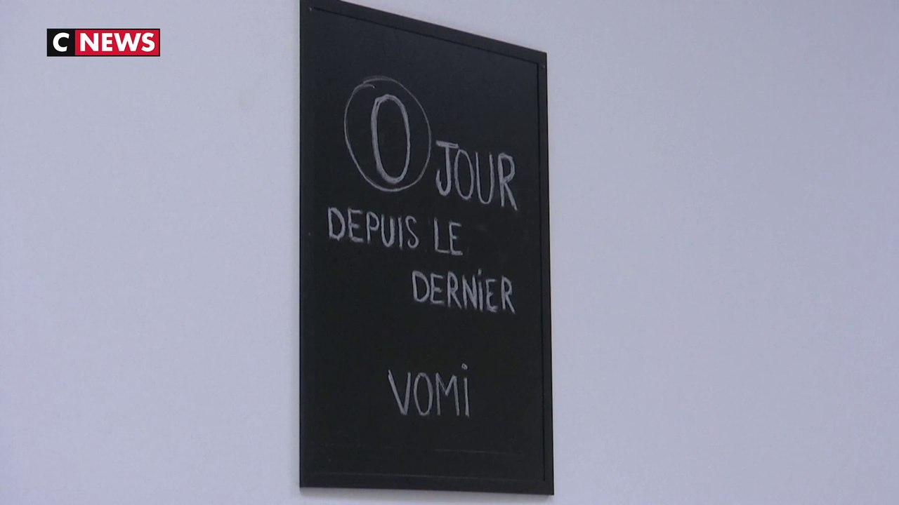 Jus d’œil de mouton, fromage à l’asticot,... Les aliments les plus dégoûtants du monde dans une expo