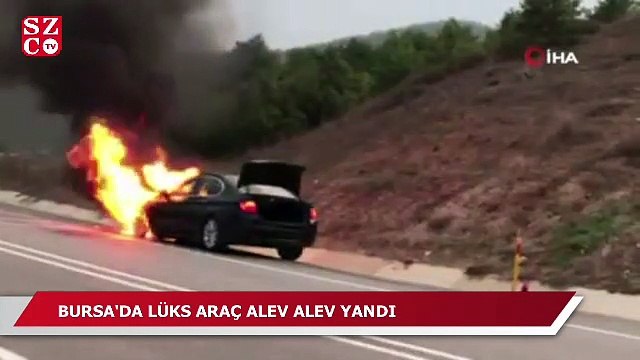 Seyir halindeki lüks araç alev alev yandı
