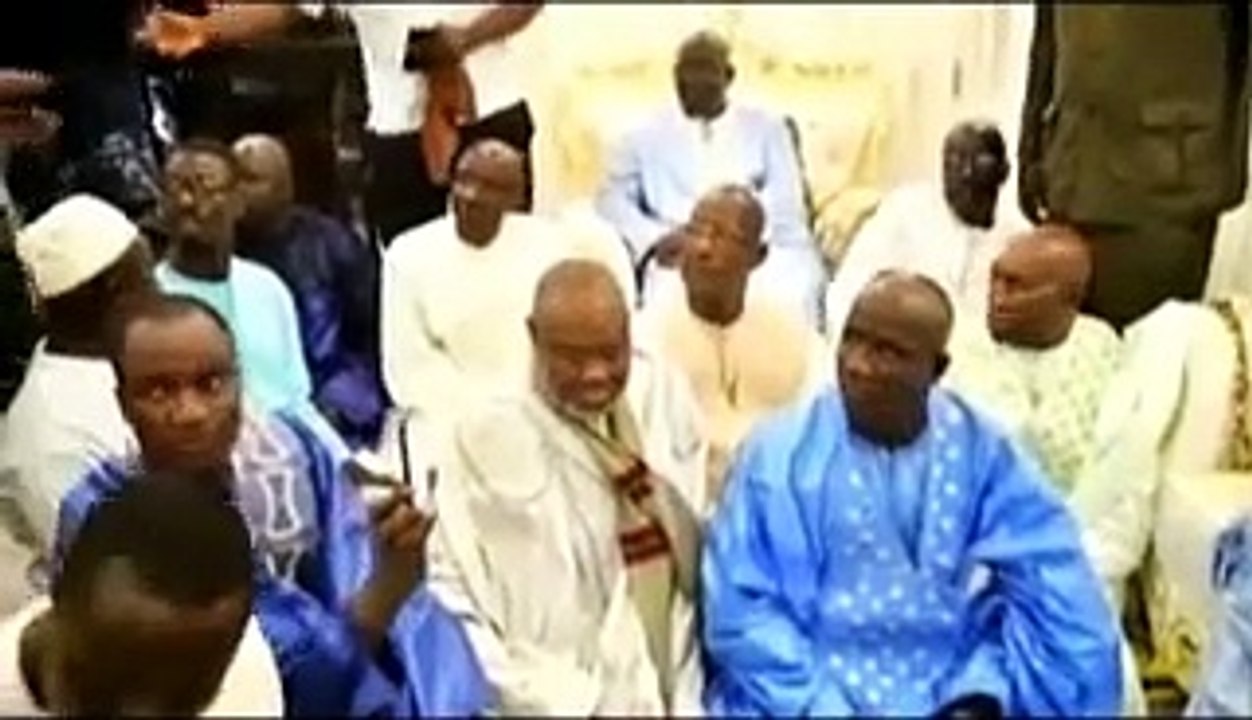 ABDOULAYE WADE REND VISITE AU KHALIF GENERAL DES MOURIDES
