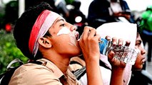 Indonesia protests: Hundreds hurt in student-police clashes