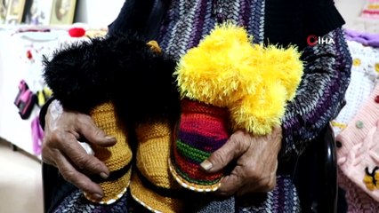 80 yaşında öğrenci oldular, gençlere taş çıkarttılar