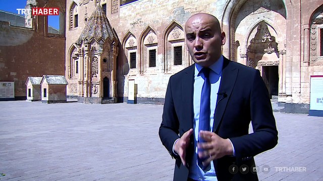 Süslemeleri ve eşsiz mimarisiyle İshak Paşa Sarayı