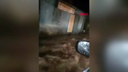 Hindistan'da sel 11 can aldı