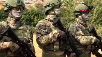 Isparta'da komandolardan nefes kesen tatbikat