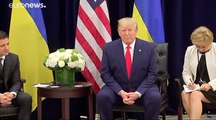انتقادات لرئيس أوكرانيا بعد نشر نص محادثته الهاتفية مع ترامب