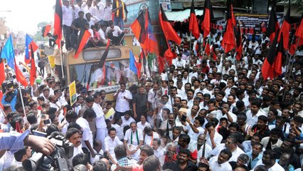 விக்கிரவாண்டியில் ஆரம்பிச்சிருச்சாம் பண மழை | Vikkiravandi ByElection