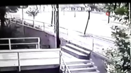 Bursa'da can pazarının yaşandığı kaza kamerada