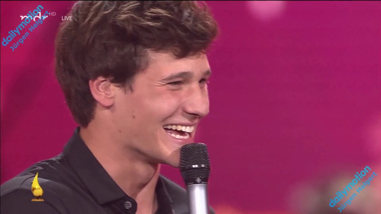 Wincent Weiss & MDR Sinfonieorchester - Preisverleihung u. Einmal im Leben - | Goldene Henne 2019