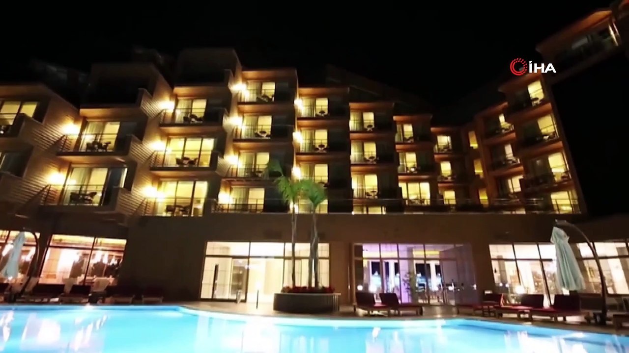 - Kuşadası’nda ünlü 5 yıldızlı otel icradan satışa çıkarıldı