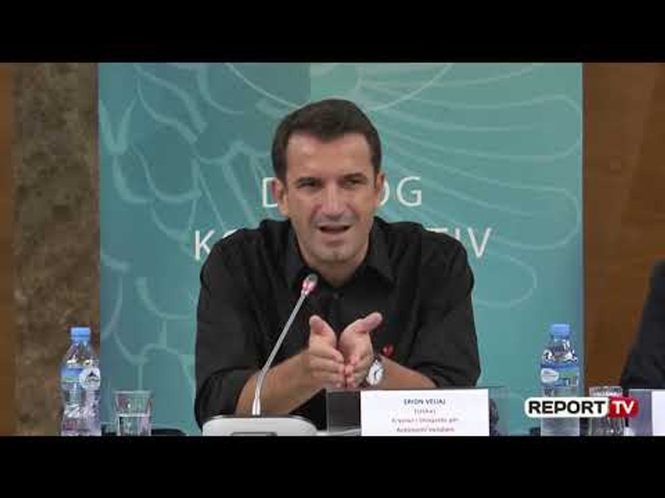 Report TV -Veliaj shpërblen zjarrfikësit dhe sulmon PD-në: Idiotët si vigani-shkurtabiqi