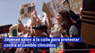 Jóvenes salen a la calle para protestar contra el cambio climático